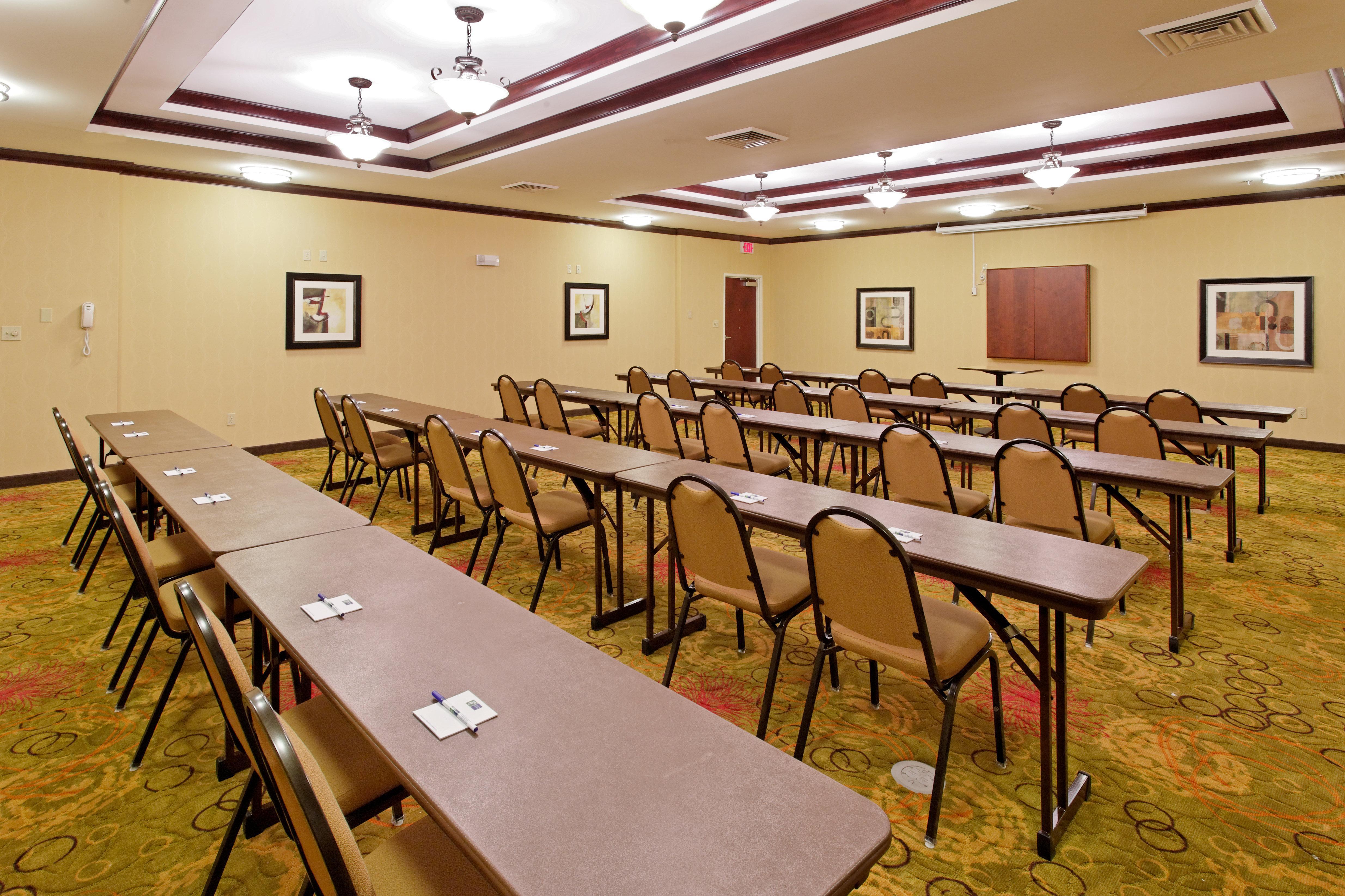 Holiday Inn Express Florence Northeast By Ihg Eksteriør bilde